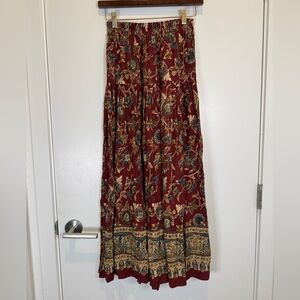Vintage On the Verge Woman’s Sz Small Floral Boho Maxi Skirt - Red and Gold Farm